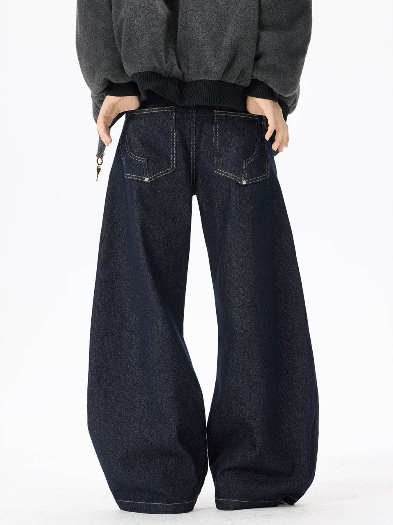 Men's Wide Leg Jeans