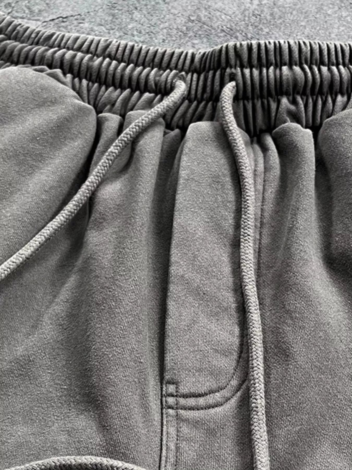 Men's Drawstring Exposed Seam Shorts