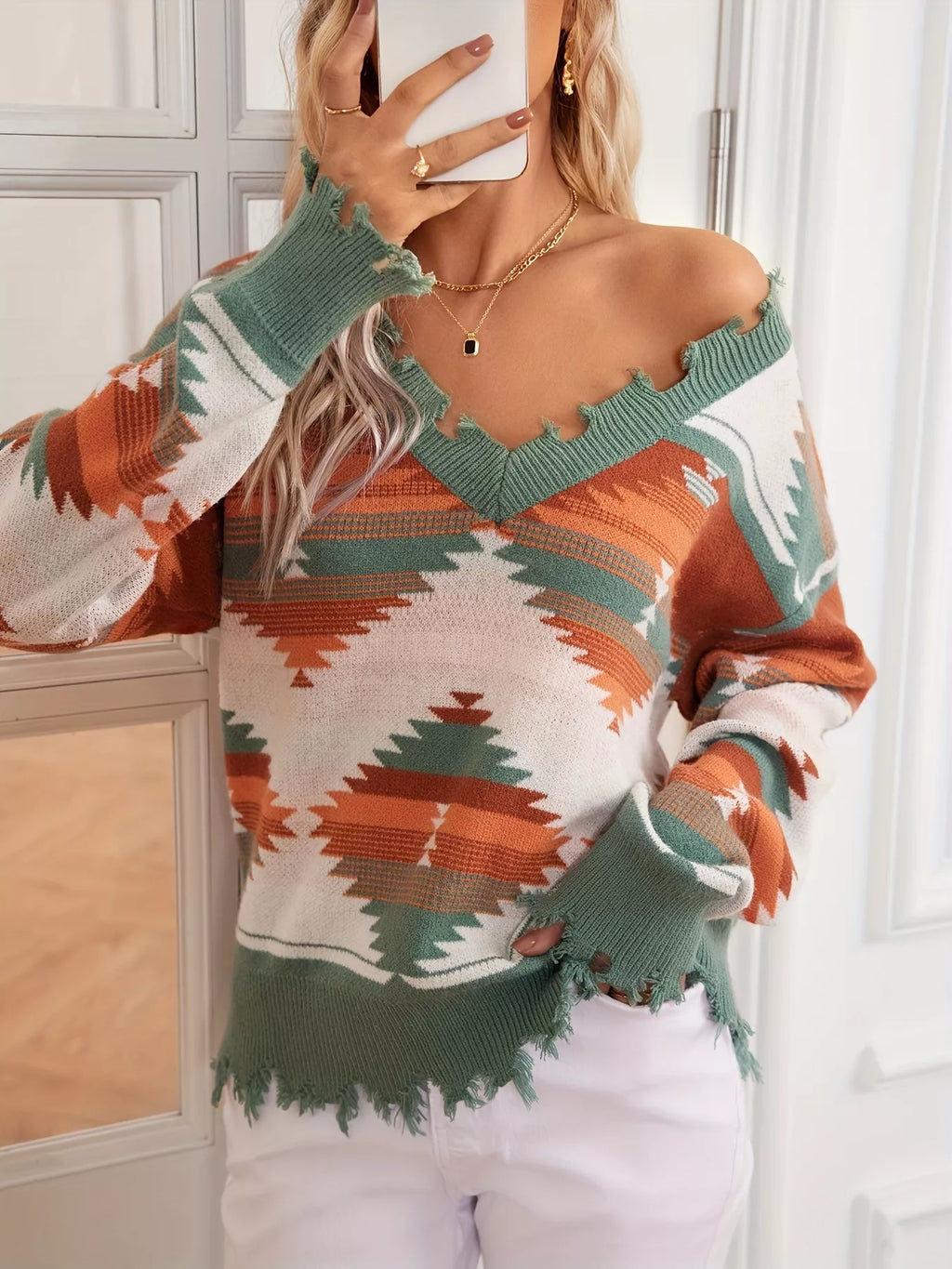 Geometric Frayed Hem V-Neck Long Sleeve Sweater