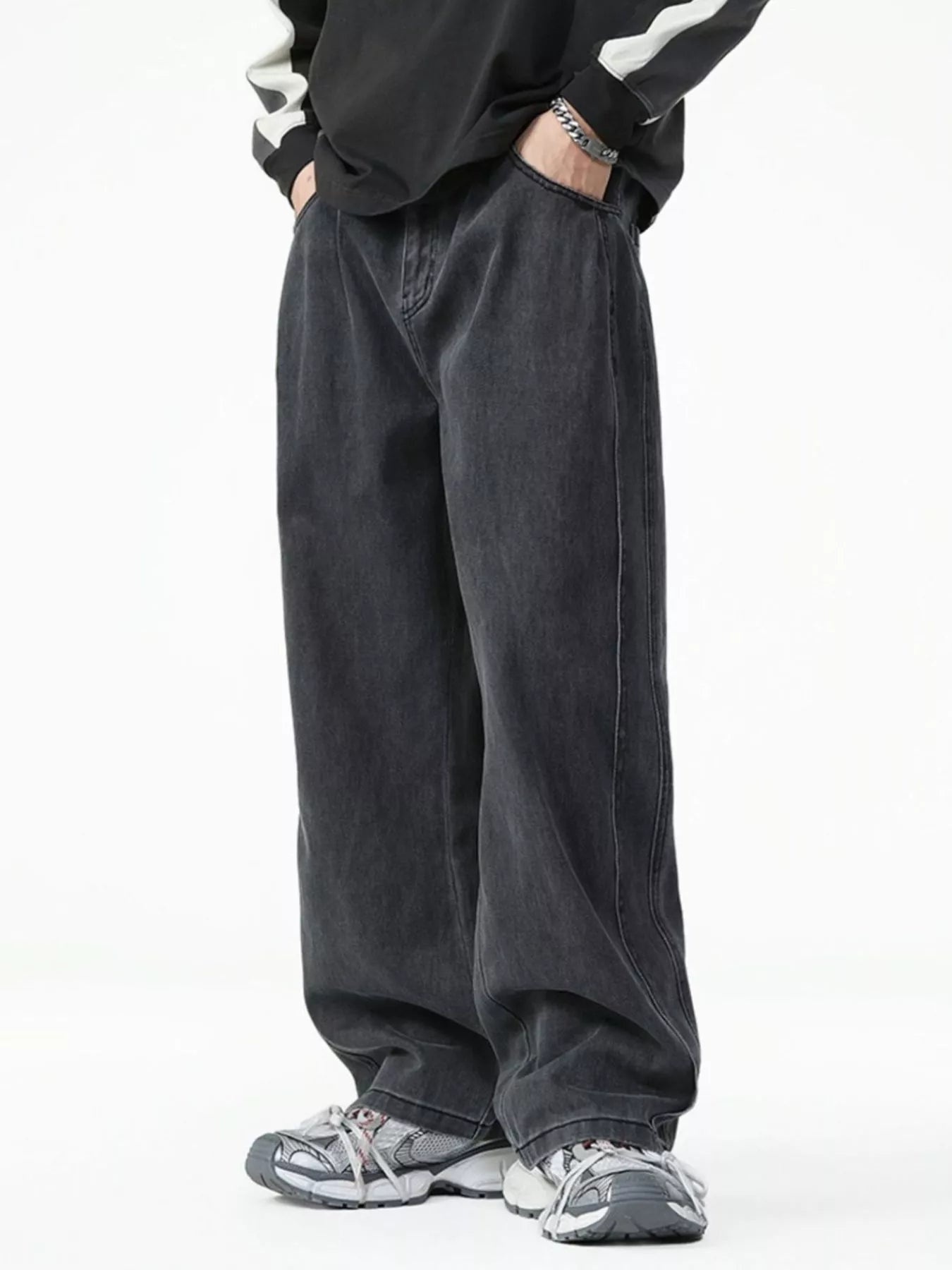 Men's Washed Relaxed Fit Wide Leg Jeans