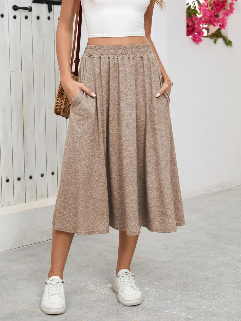 Elastic Waist Skirt With Pockets