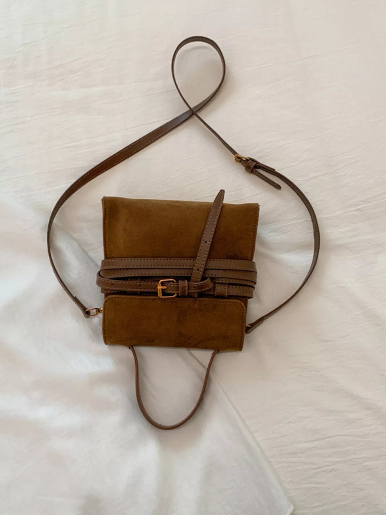 Suede Buckle Decor Crossbody Bag