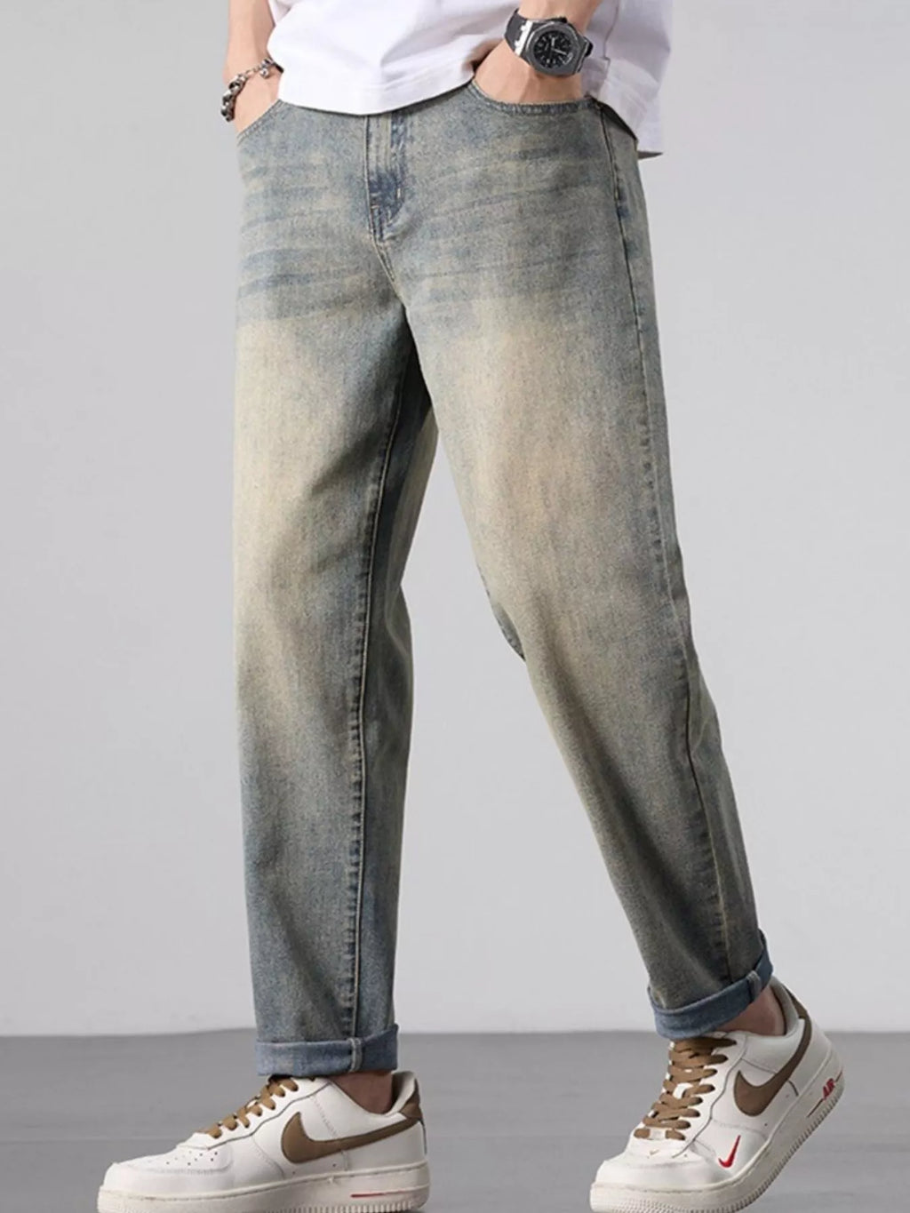 Men's Wash Straight Leg Jeans