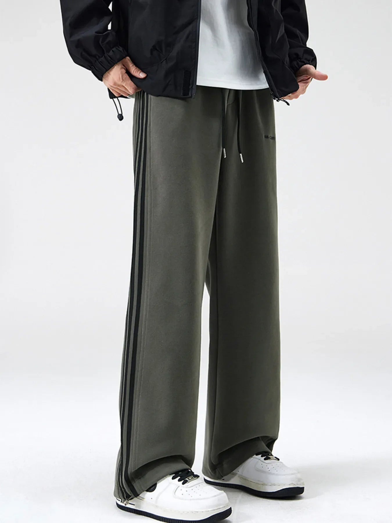 Men's Plus Size Drawstring Striped Wide Leg Pants
