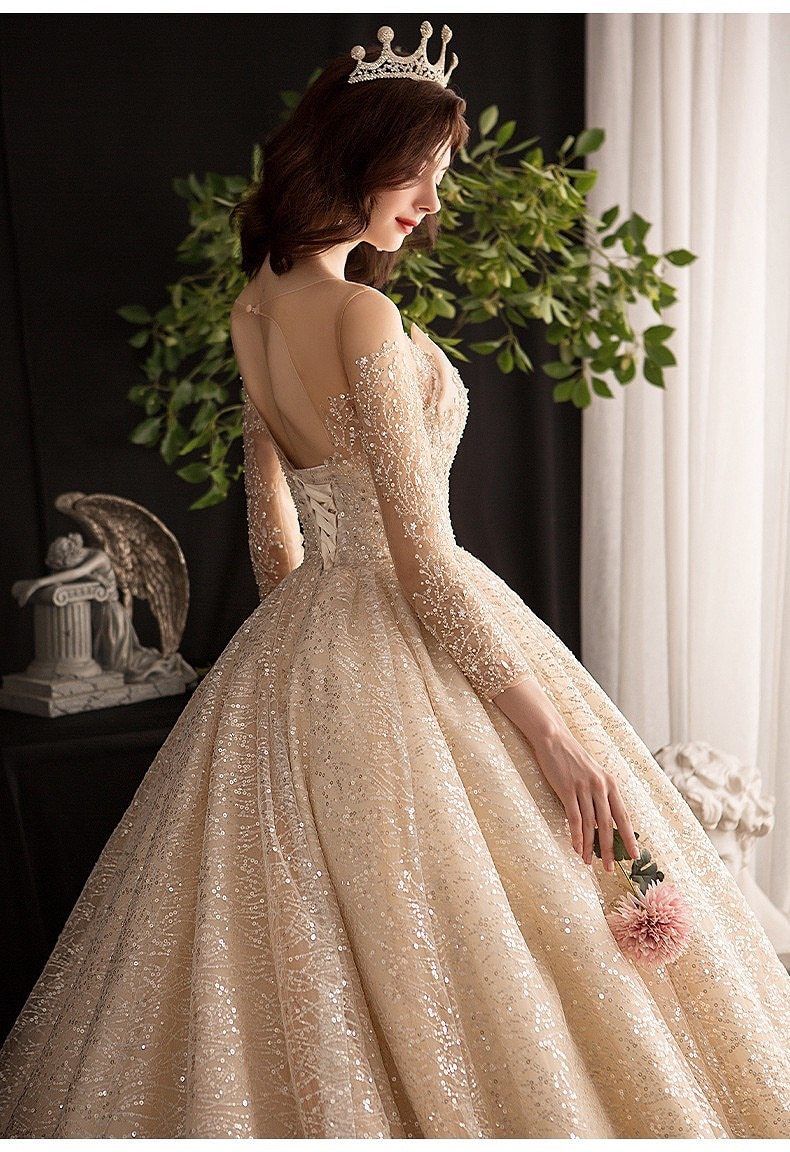 Luxury Shiny Wedding Dress with Long Sleeves ED675
